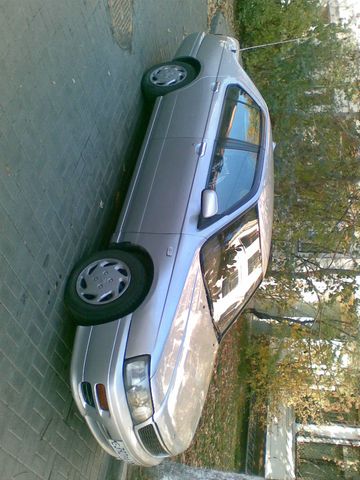 1996 Nissan Bluebird