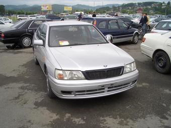 1996 Nissan Bluebird Photos