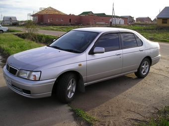 1997 Nissan Bluebird