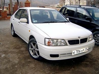 1997 Nissan Bluebird