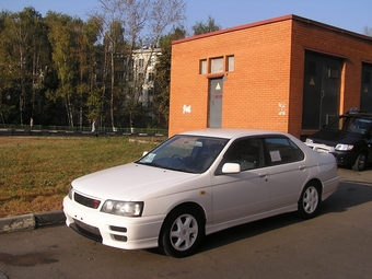 1997 Nissan Bluebird