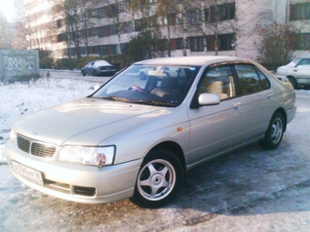 1997 Nissan Bluebird