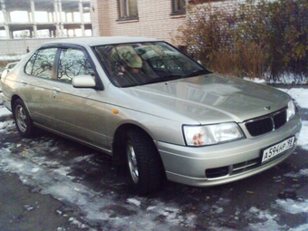 1997 Nissan Bluebird