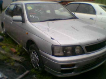 1997 Nissan Bluebird