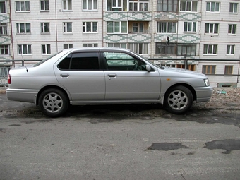 1997 Nissan Bluebird