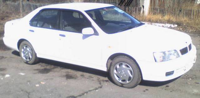 1997 Nissan Bluebird