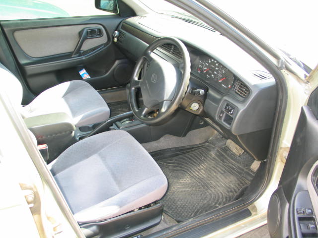 1997 Nissan Bluebird