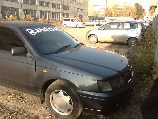 1997 Nissan Bluebird