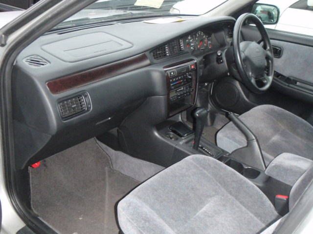 1997 Nissan Bluebird