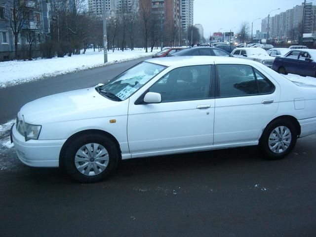 1997 Nissan Bluebird