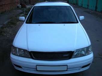 1997 Nissan Bluebird Pictures