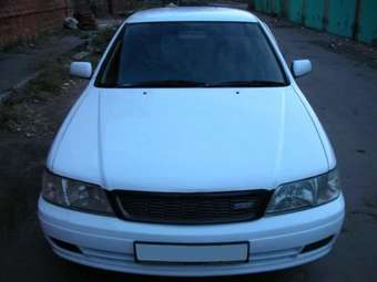 1997 Nissan Bluebird Pictures