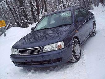 1998 Nissan Bluebird