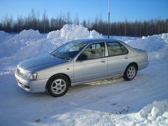 1998 Nissan Bluebird