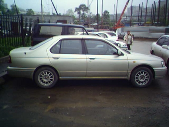 1998 Nissan Bluebird