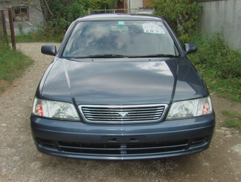 1998 Nissan Bluebird