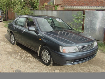 Nissan Bluebird