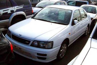 1998 Nissan Bluebird