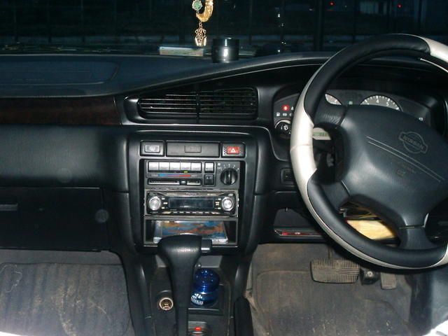 1998 Nissan Bluebird