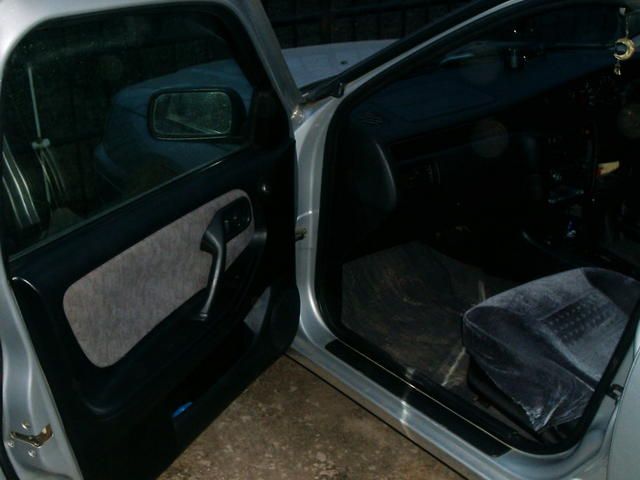 1998 Nissan Bluebird
