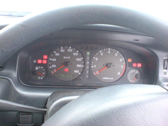1998 Nissan Bluebird