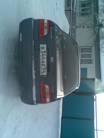 1998 Nissan Bluebird