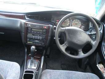 1998 Nissan Bluebird