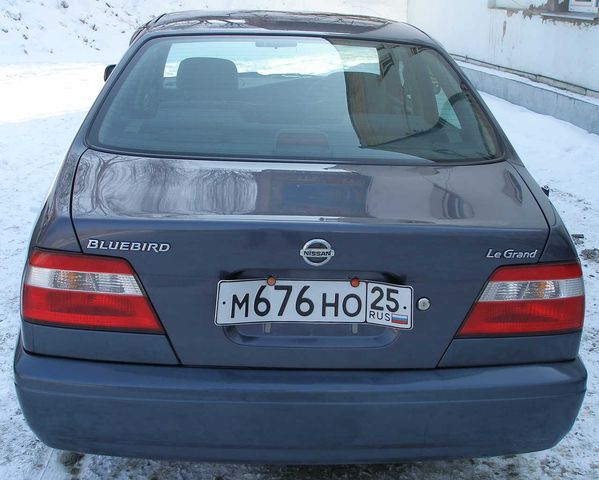 1998 Nissan Bluebird