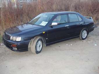 1998 Nissan Bluebird