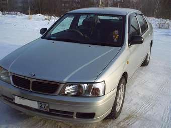 1998 Nissan Bluebird