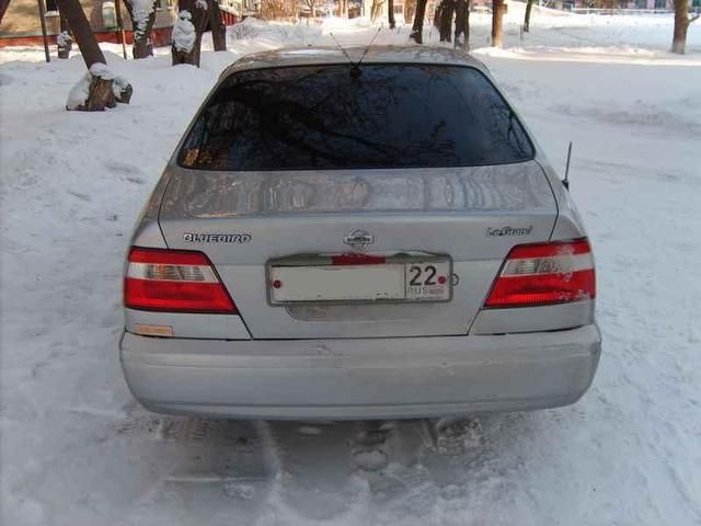 1998 Nissan Bluebird