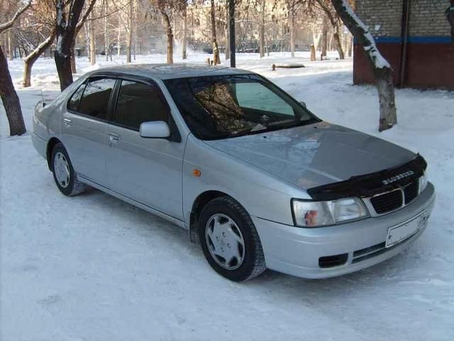 1998 Nissan Bluebird