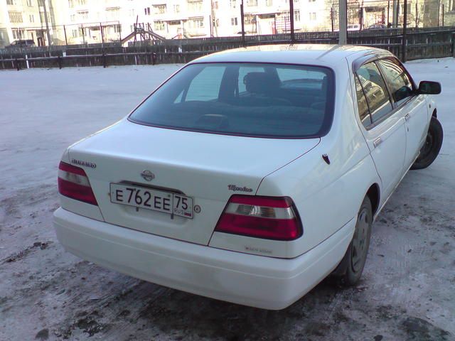 1998 Nissan Bluebird