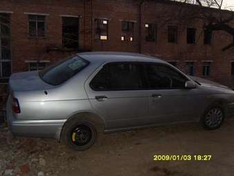 1998 Nissan Bluebird