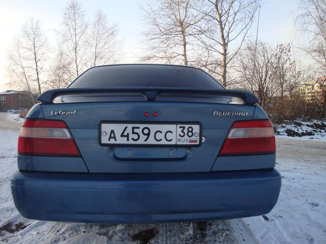 1998 Nissan Bluebird