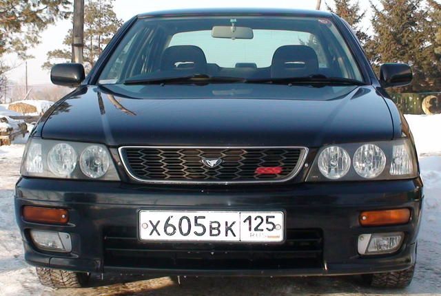 1998 Nissan Bluebird