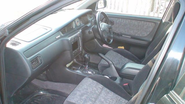 1998 Nissan Bluebird