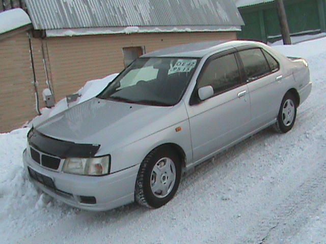 1998 Nissan Bluebird