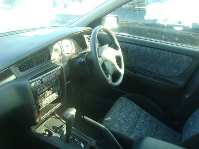 1998 Nissan Bluebird