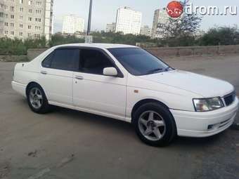 1998 Nissan Bluebird