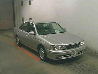 1998 Nissan Bluebird