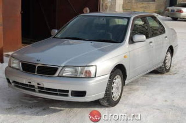 1998 Nissan Bluebird