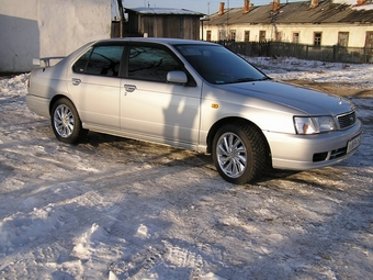 1999 Nissan Bluebird