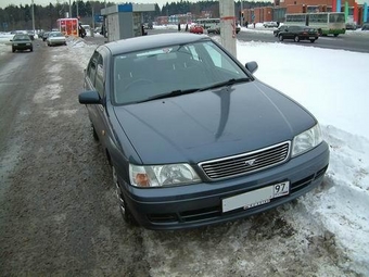1999 Nissan Bluebird