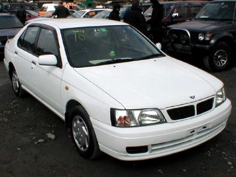 1999 Nissan Bluebird
