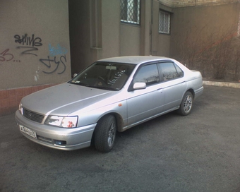 1999 Nissan Bluebird