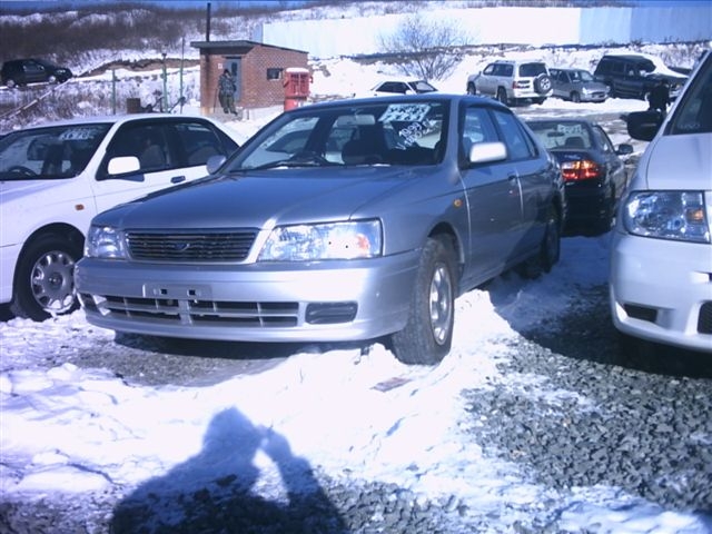 1999 Nissan Bluebird