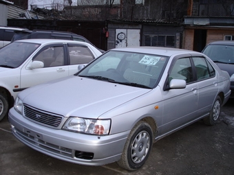 1999 Nissan Bluebird