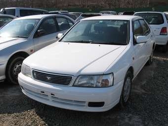 1999 Nissan Bluebird