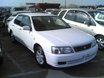 1999 Nissan Bluebird